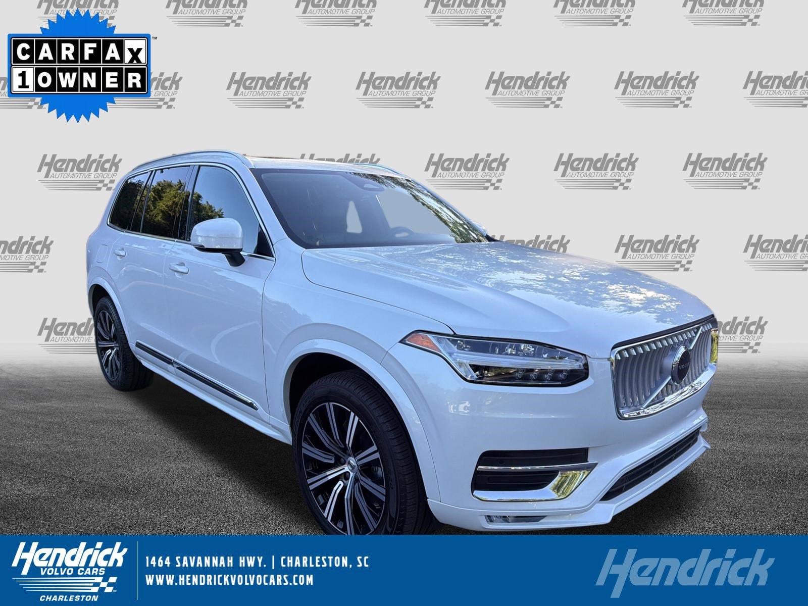 2025 Volvo XC90 B5 Core Bright 4WD's photo