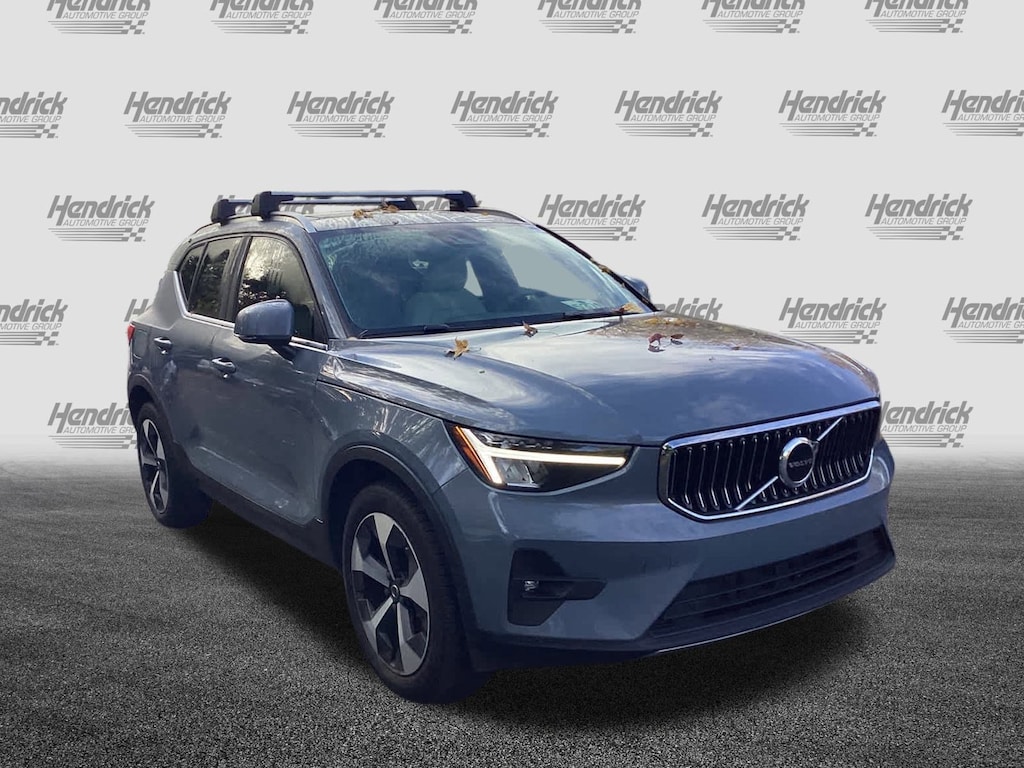 Certified 2023 Volvo XC40 Plus Bright Theme SUV