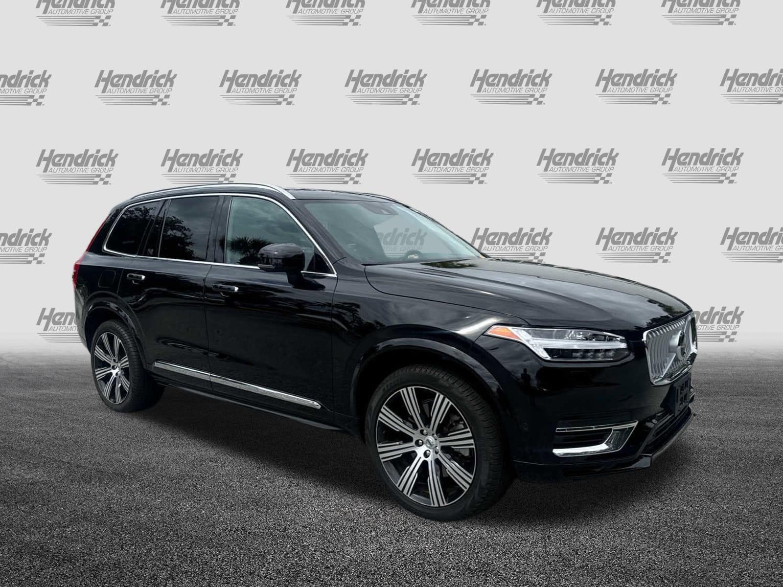 Used 2021 Volvo XC60 Momentum with VIN YV4102RK2M1881625 for sale in Charleston, SC