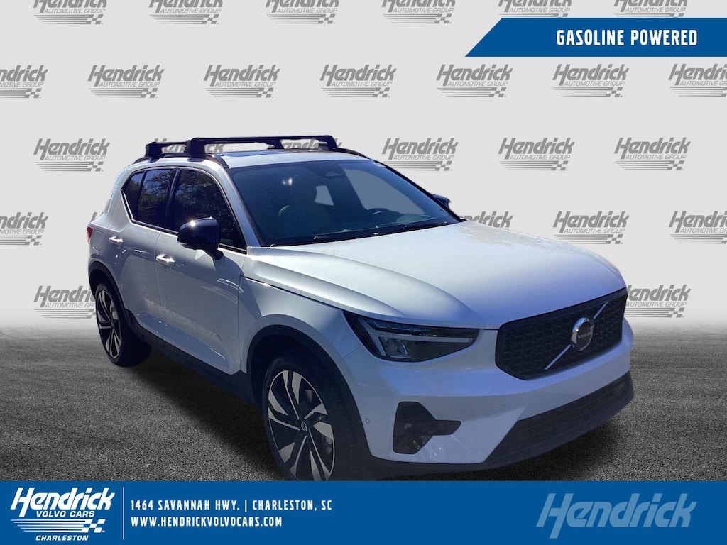 New 2026 Volvo XC40 B4 Plus SUV