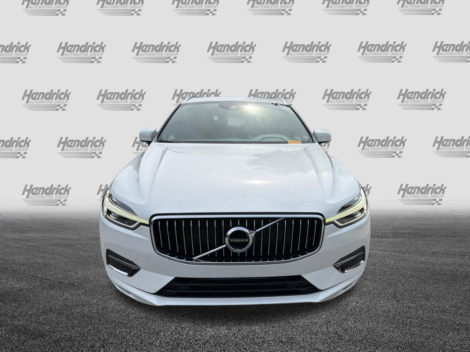 2020 Volvo XC60 Inscription photo 2