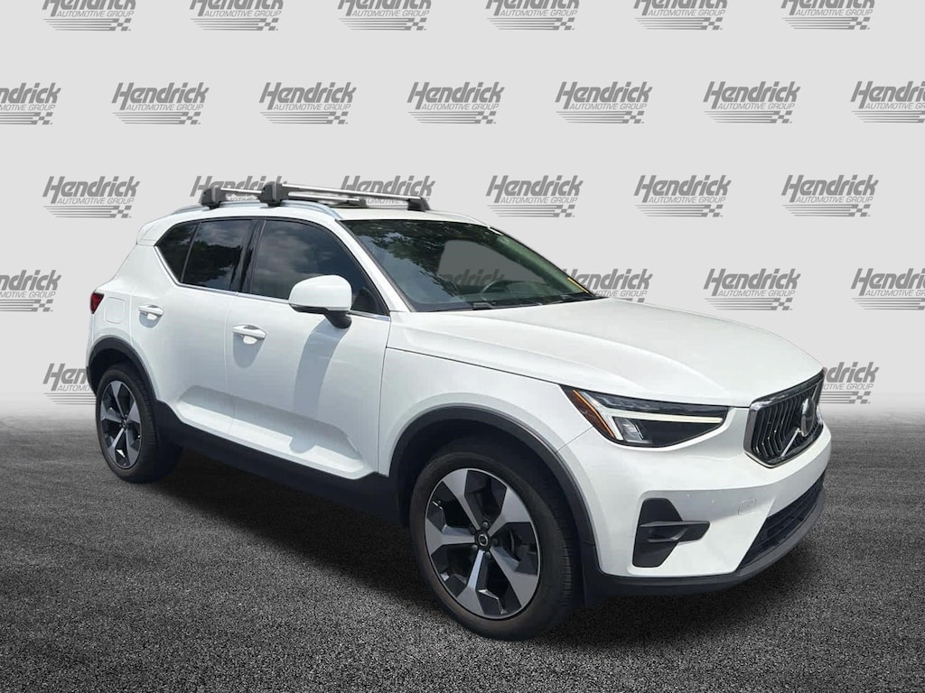 Used 2023 Volvo XC40 Plus Bright Theme SUV