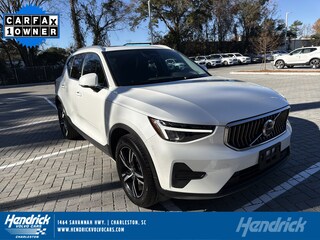 2025 Volvo XC40
