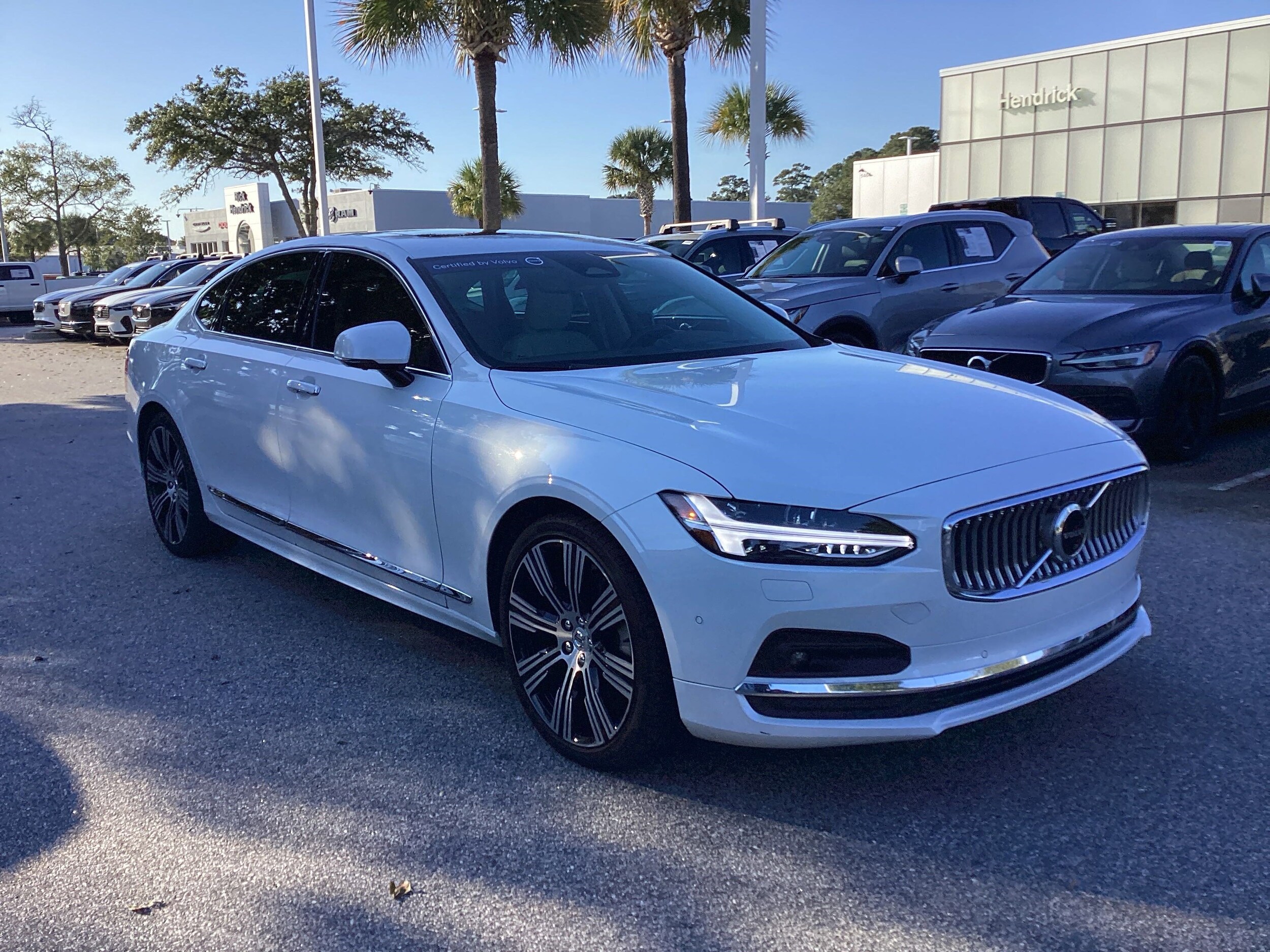 2022 Volvo S90 Inscription photo 2