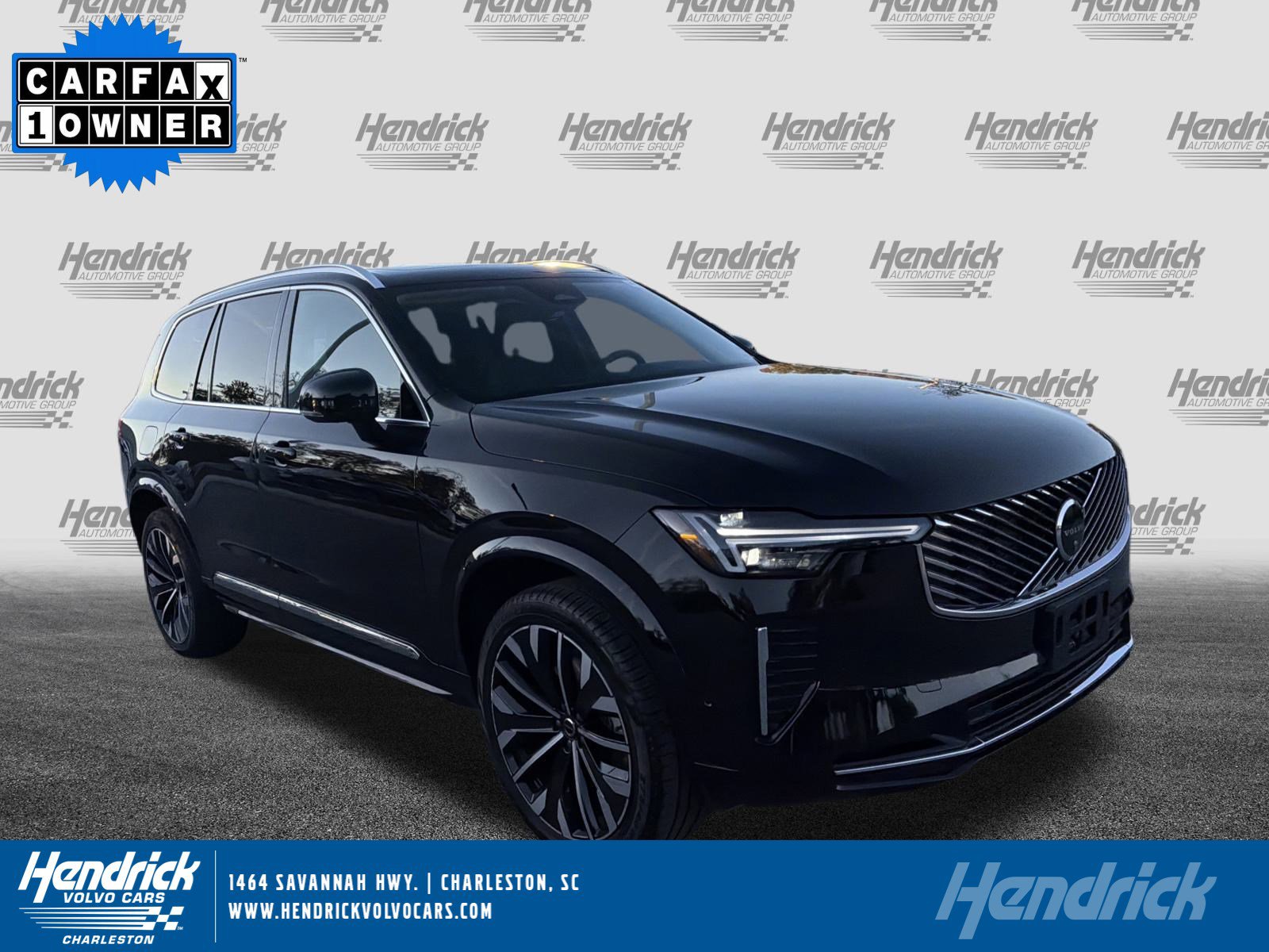 2025 Volvo XC90 Plus's photo