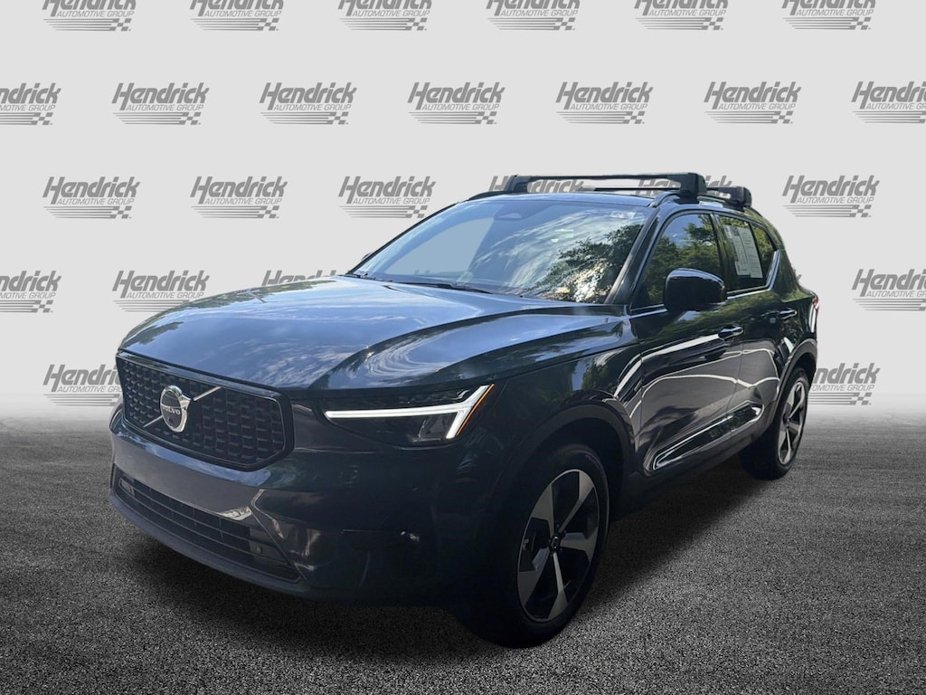 Used 2026 Volvo XC40 Plus SUV