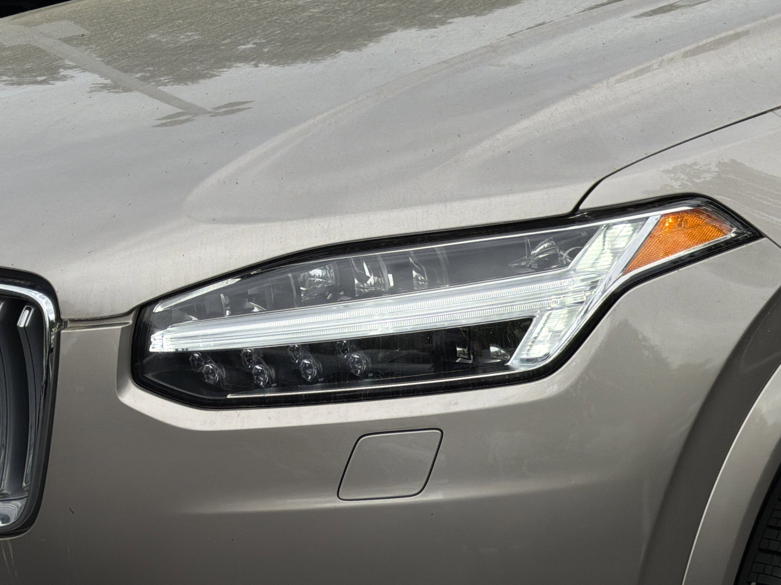 2023 Volvo XC90 Plus photo 5