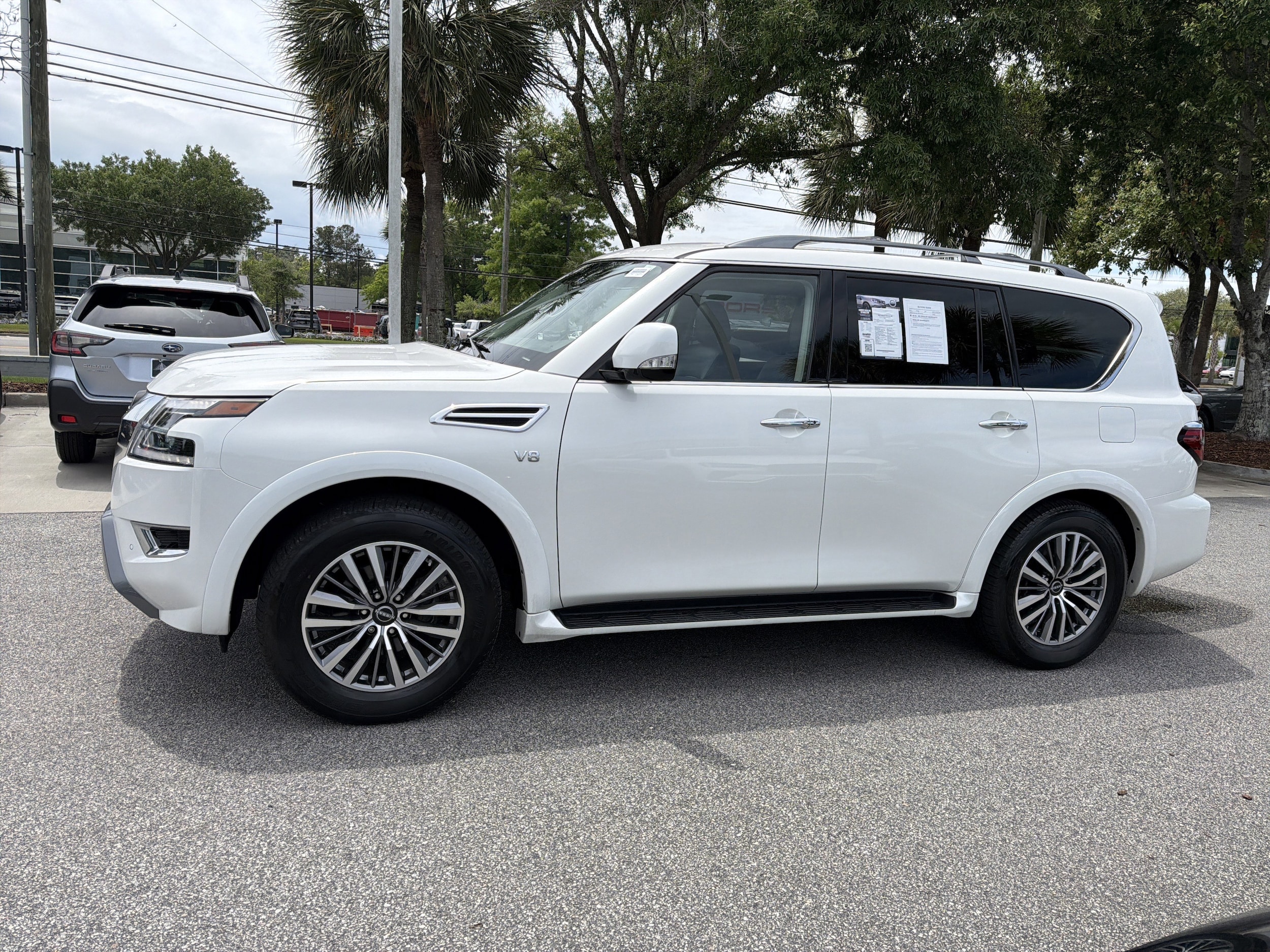 2021 Nissan Armada SV photo 5