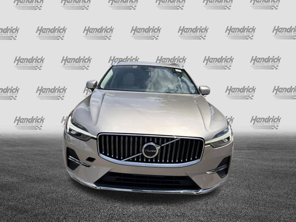 Certified 2023 Volvo XC60 Plus Bright Theme SUV