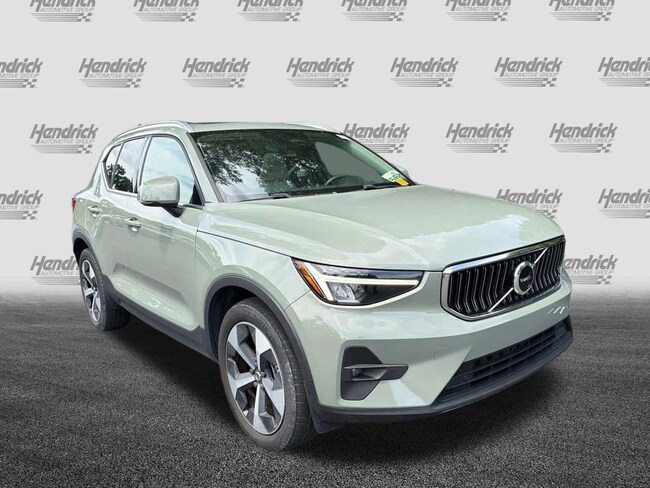 2023 Volvo XC40 Plus Bright Theme SUV