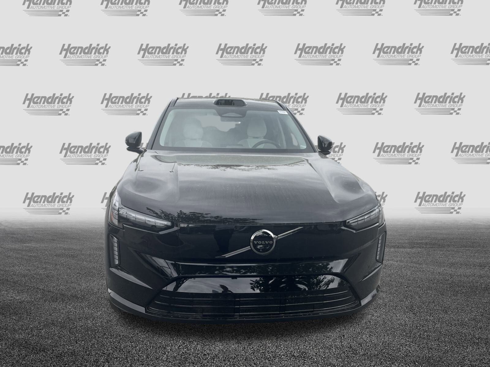 2025 Volvo EX90 Twin Motor Performance Plus photo 3