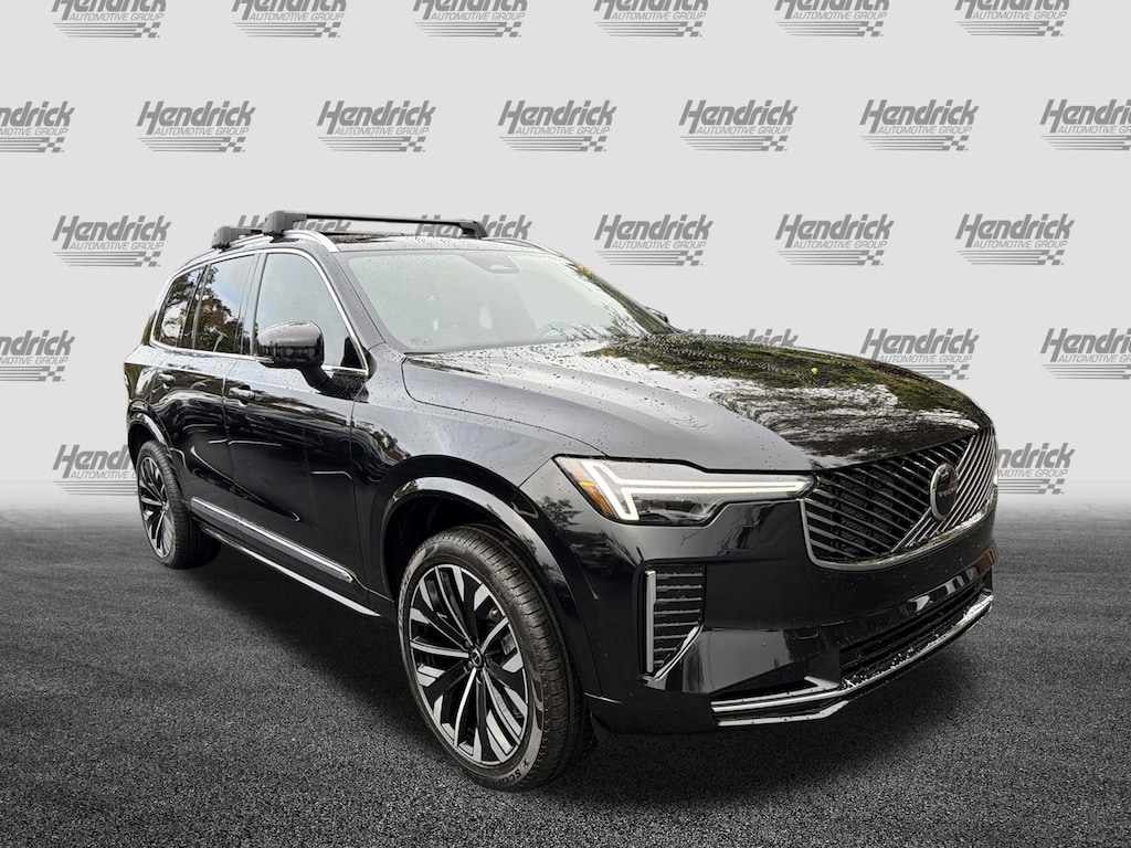 New 2026 Volvo XC90 B5 Core SUV