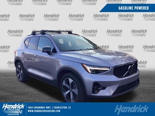 2026 Volvo XC40 B5 Plus AWD SUV