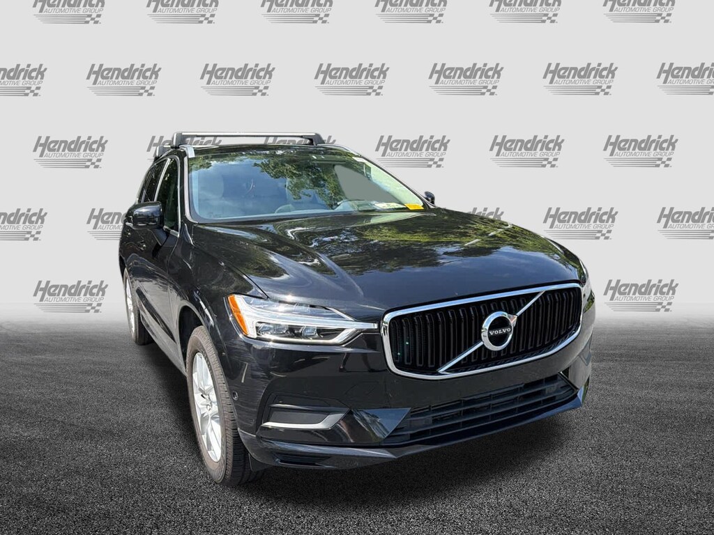 Used 2019 Volvo XC60 Momentum SUV