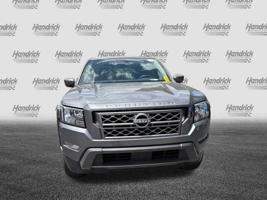 Used 2024 Nissan Frontier SV Pickup
