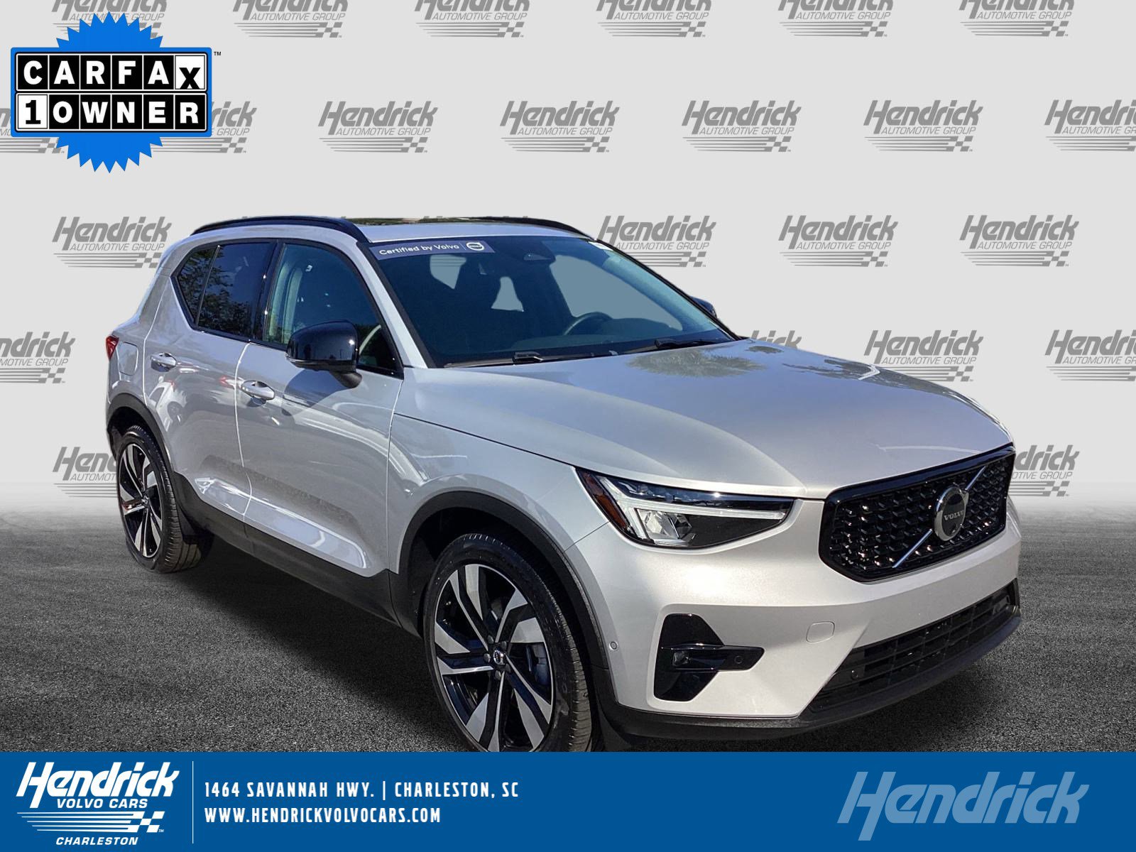 2025 Volvo XC40