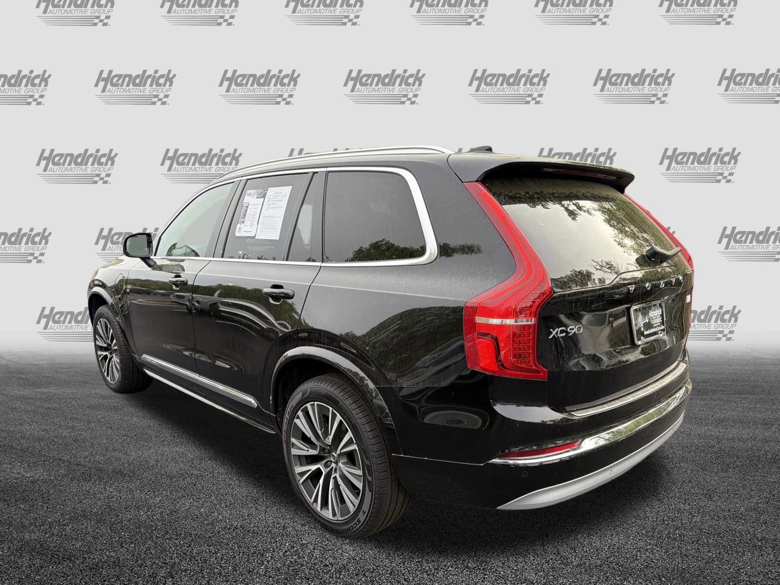 2022 Volvo XC90 Recharge Plug-In Hybrid Inscription Expression photo 3