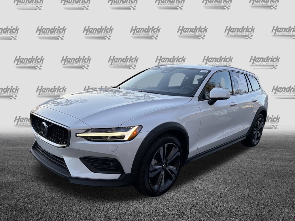 Certified 2025 Volvo V60 Cross Country Plus Wagon