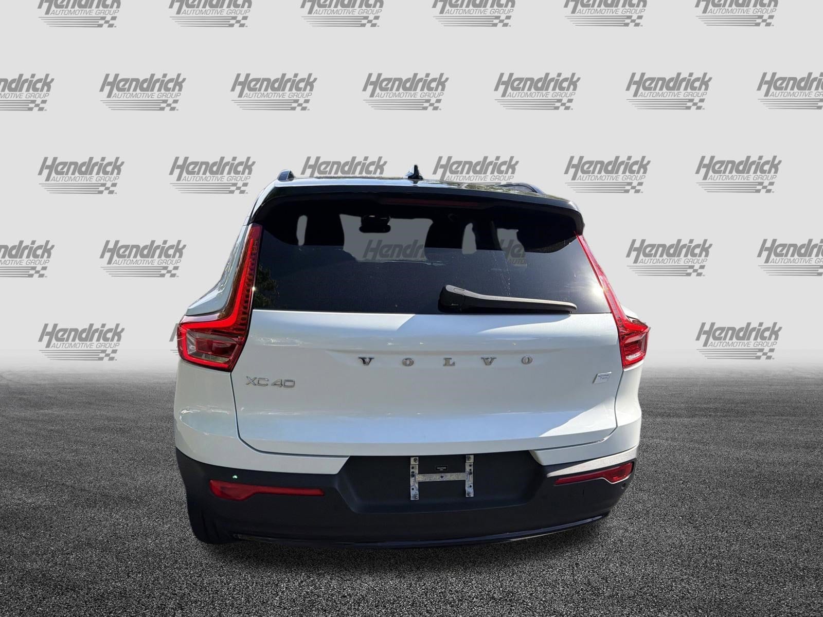 2023 Volvo XC40 Recharge Pure Electric Twin eAWD Plus photo 3