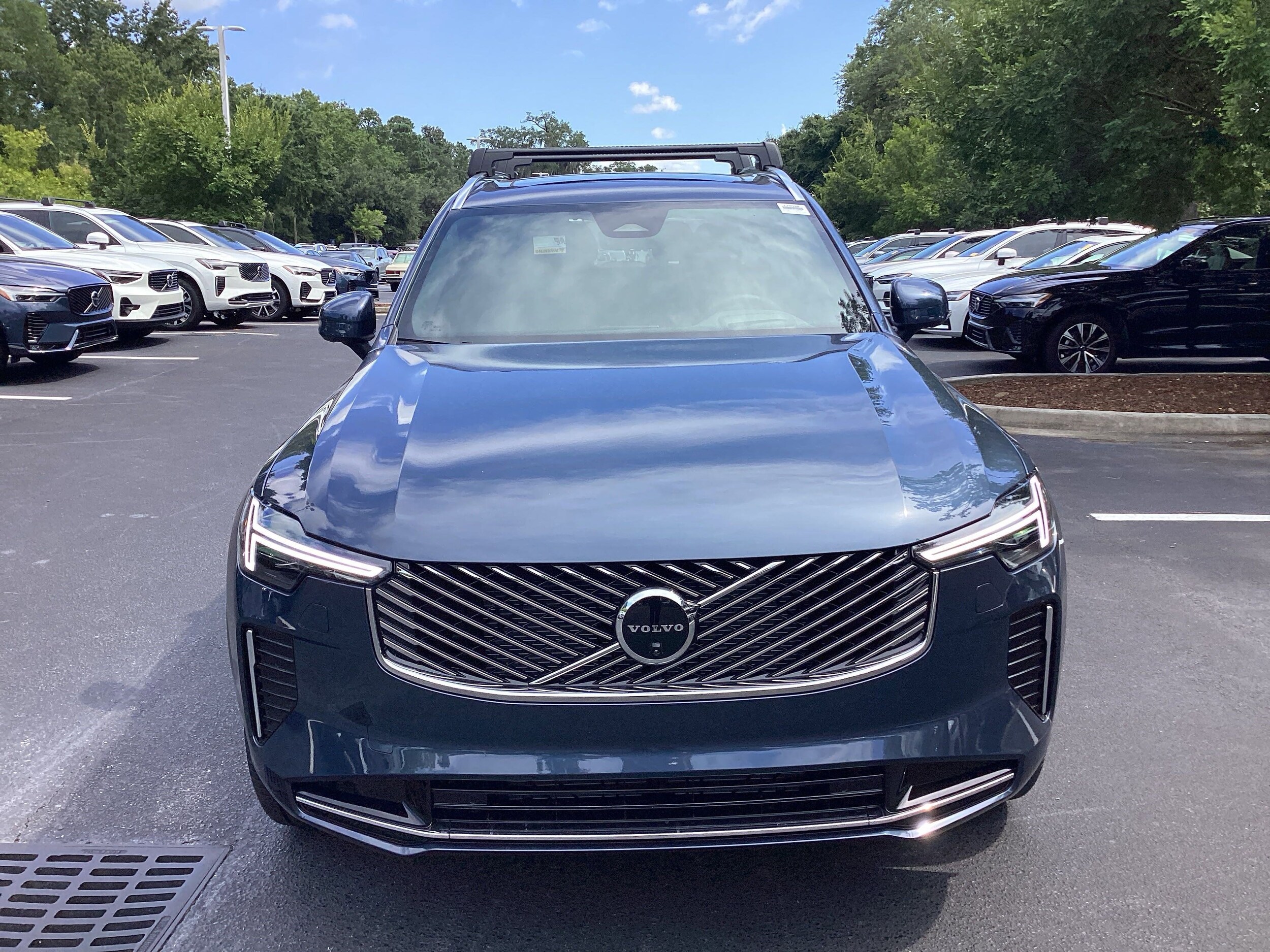 2026 Volvo XC90 photo 3