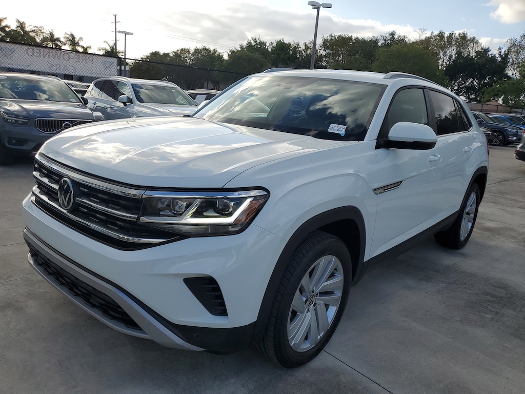 Used 2022 Volkswagen Atlas Cross Sport 2.0T SE w/Technology 2.0T SE w/Technology FWD