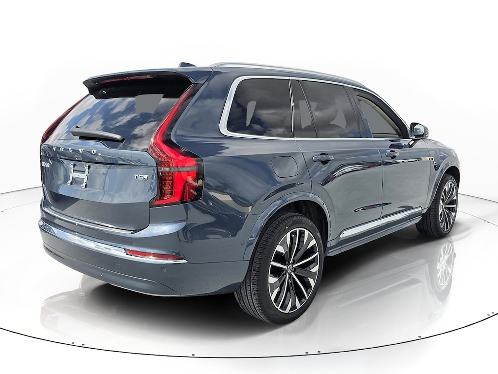 New 2026 Volvo XC90 plug-in hybrid T8 Plus 7-Seater SUV