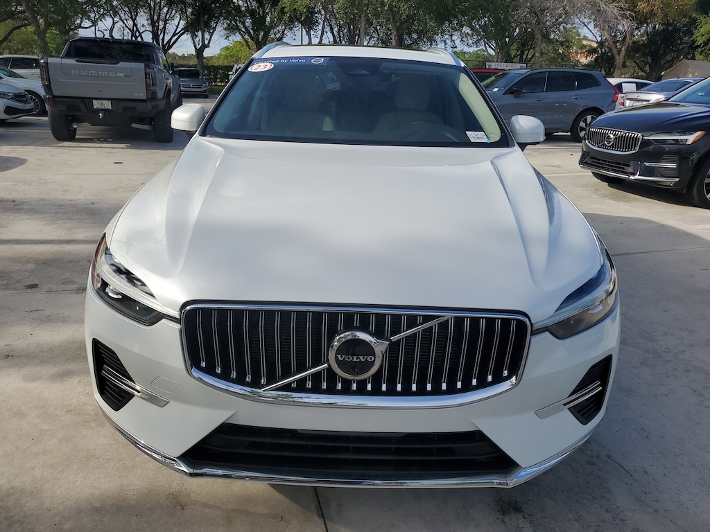 Certified 2023 Volvo XC60 Plus Bright Theme B5 FWD Plus Bright Theme