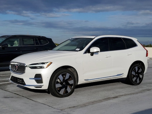 The Volvo XC60 Recharge benefits from bigger hybrid battery