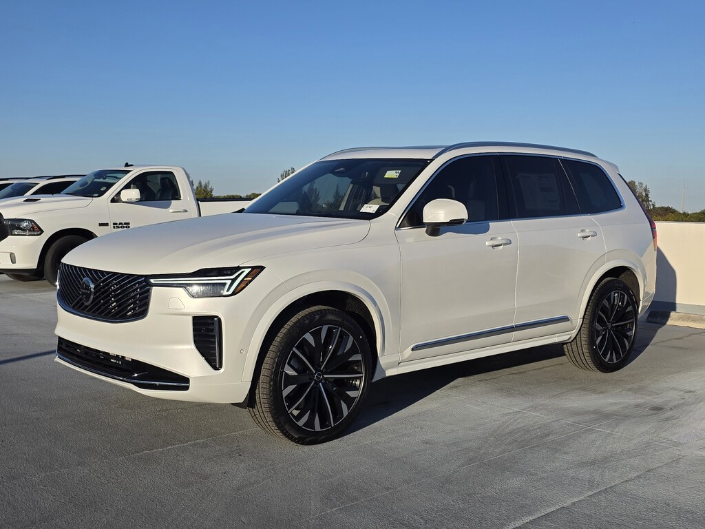 New 2026 Volvo XC90 B6 Ultra 7-Seater SUV