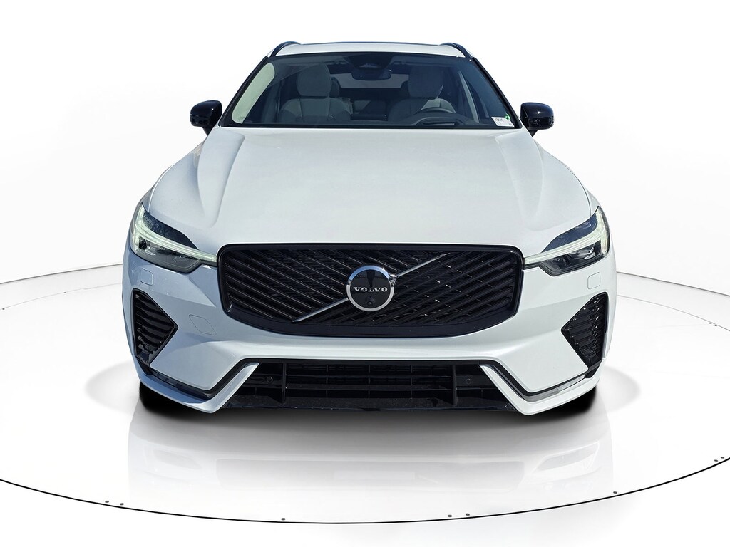 New 2026 Volvo XC60 B5 Ultra SUV