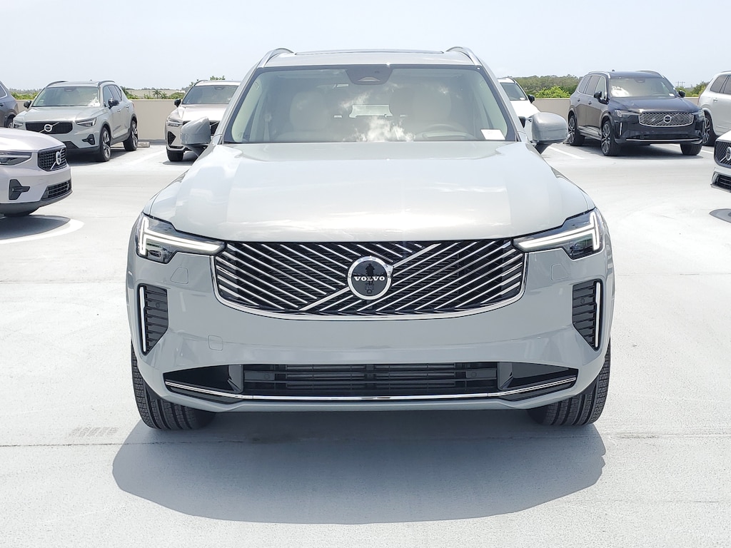 New 2026 Volvo XC90 plug-in hybrid T8 Ultra 7-Seater SUV