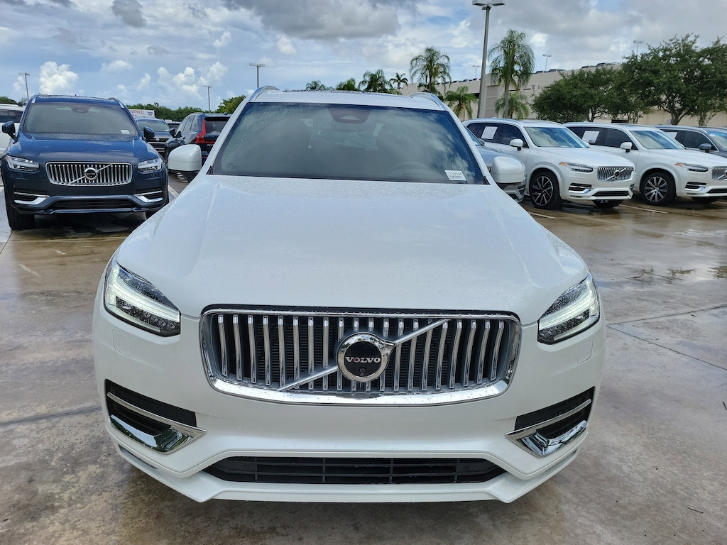 Certified 2025 Volvo XC90 Ultra w/ 22 Alloy Wheels B6 AWD Ultra 7-Seater