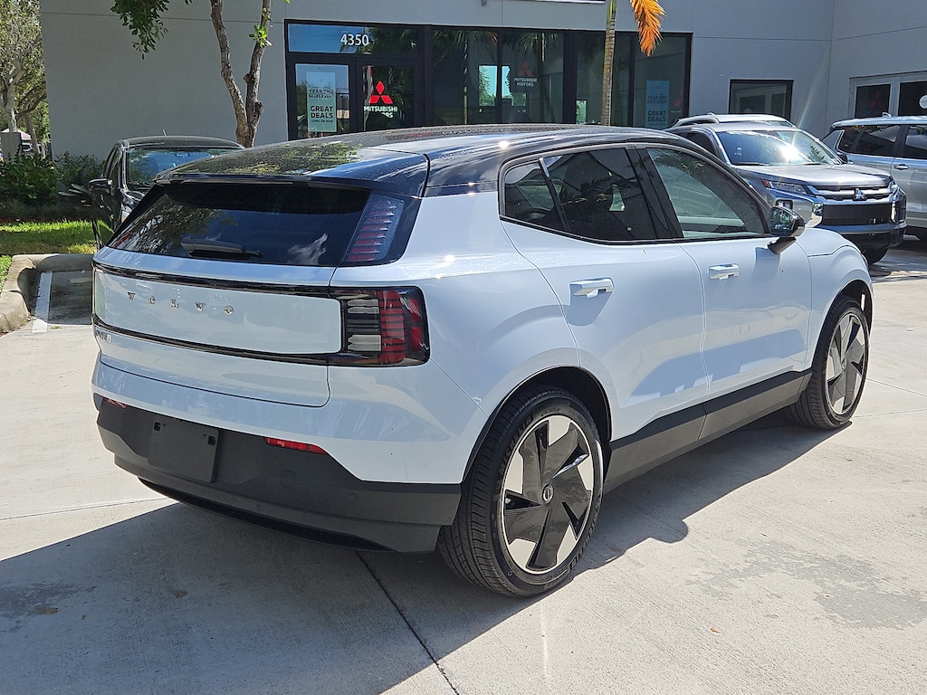 New 2025 Volvo EX30 Twin Motor Plus SUV