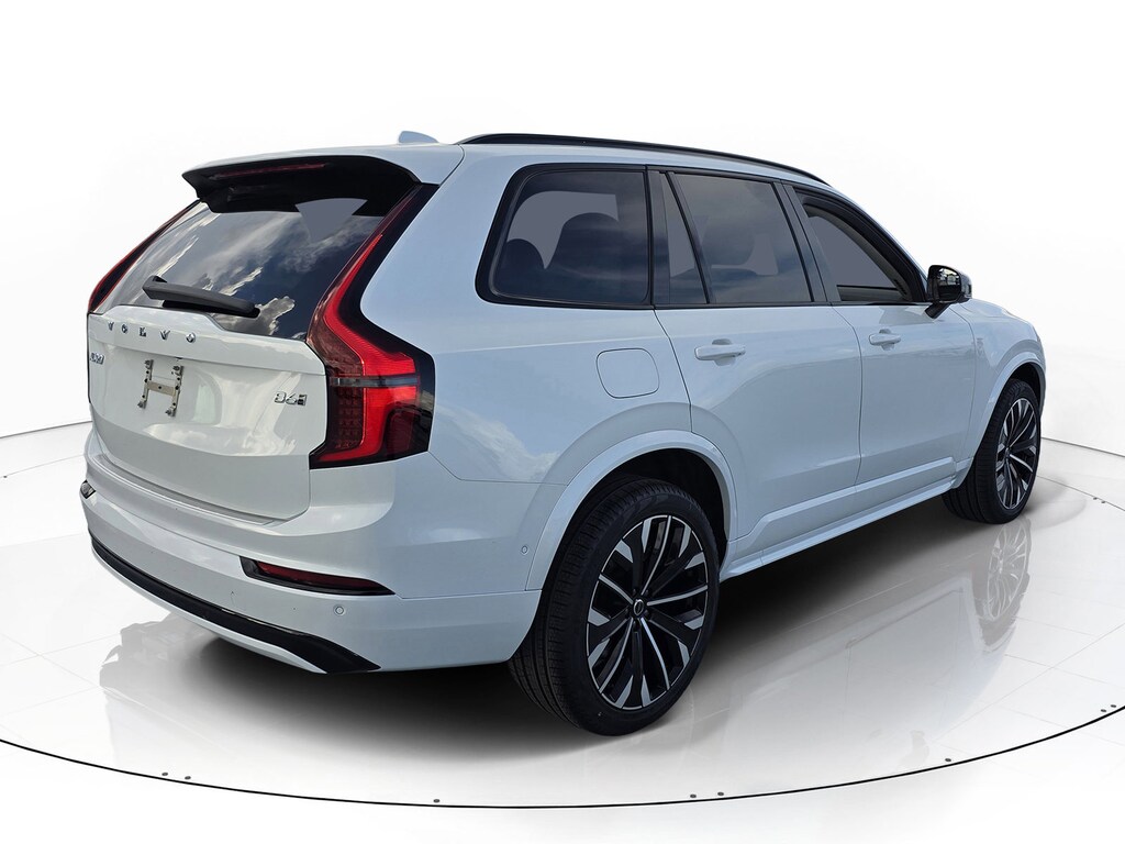 New 2026 Volvo XC90 B6 Ultra Dark Theme 7-Seater SUV