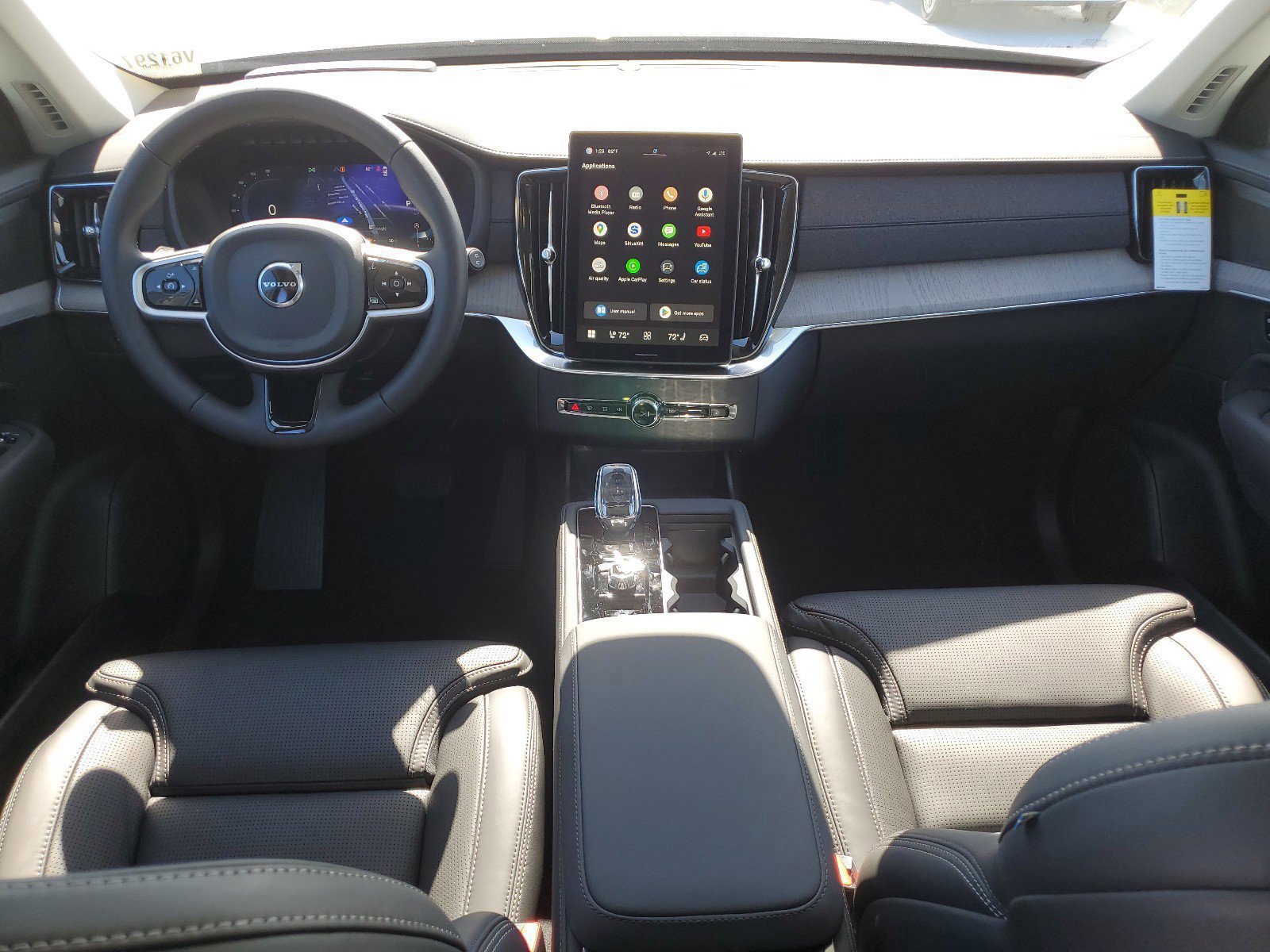 2025 Volvo XC90 Ultra - Photo 18