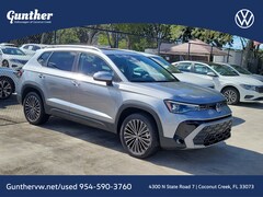 2025 Volkswagen Taos SE SE FWD