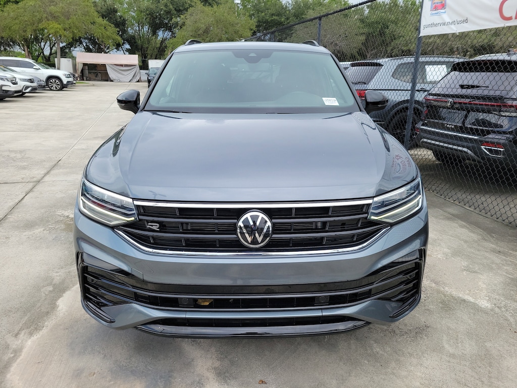 Used 2022 Volkswagen Tiguan SE R-Line Black 2.0T SE R-Line Black FWD