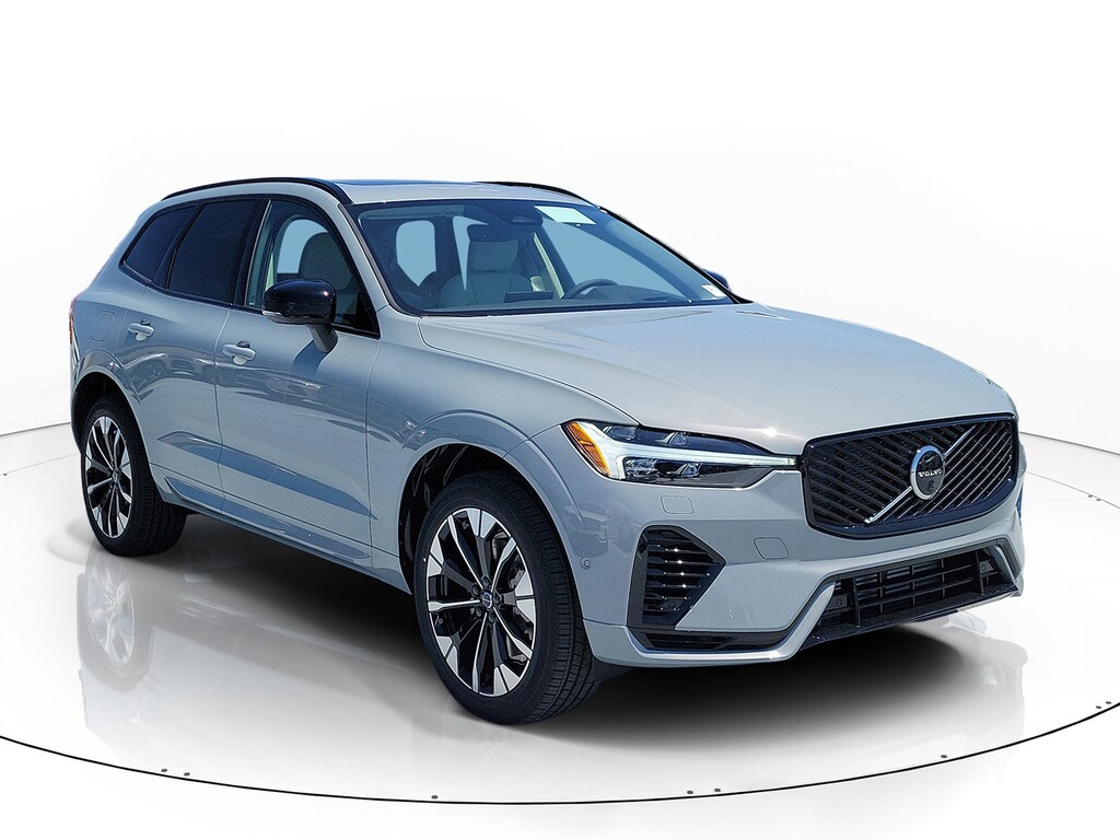 New 2026 Volvo XC60 plug-in hybrid T8 Ultra SUV