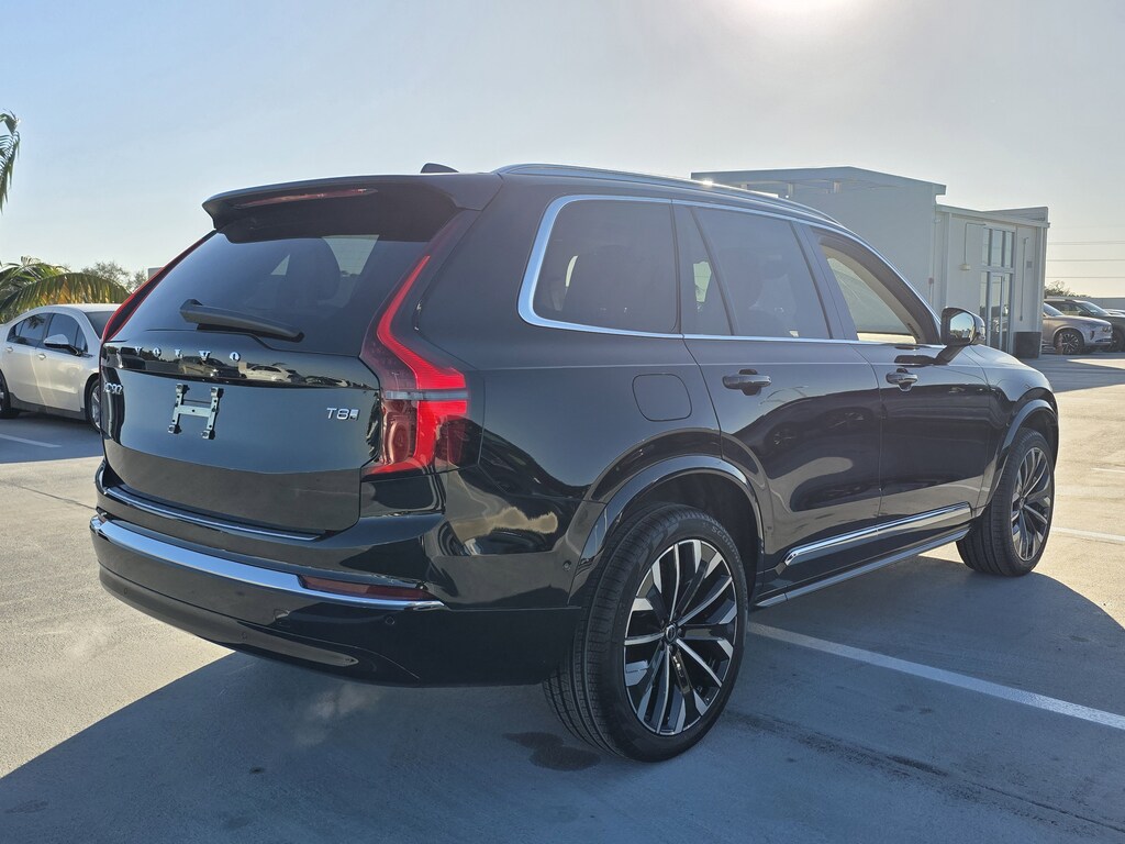 New 2026 Volvo XC90 plug-in hybrid T8 Ultra 7-Seater SUV
