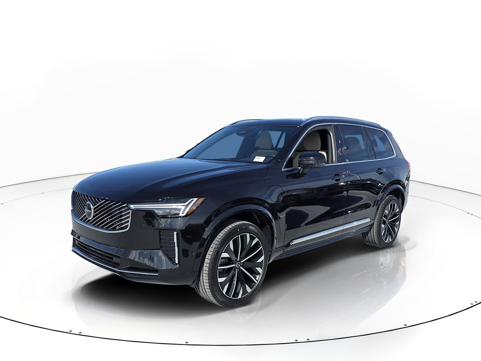 2027 Volvo XC90 plug-in hybrid T8 Plus 7-Seater SUV