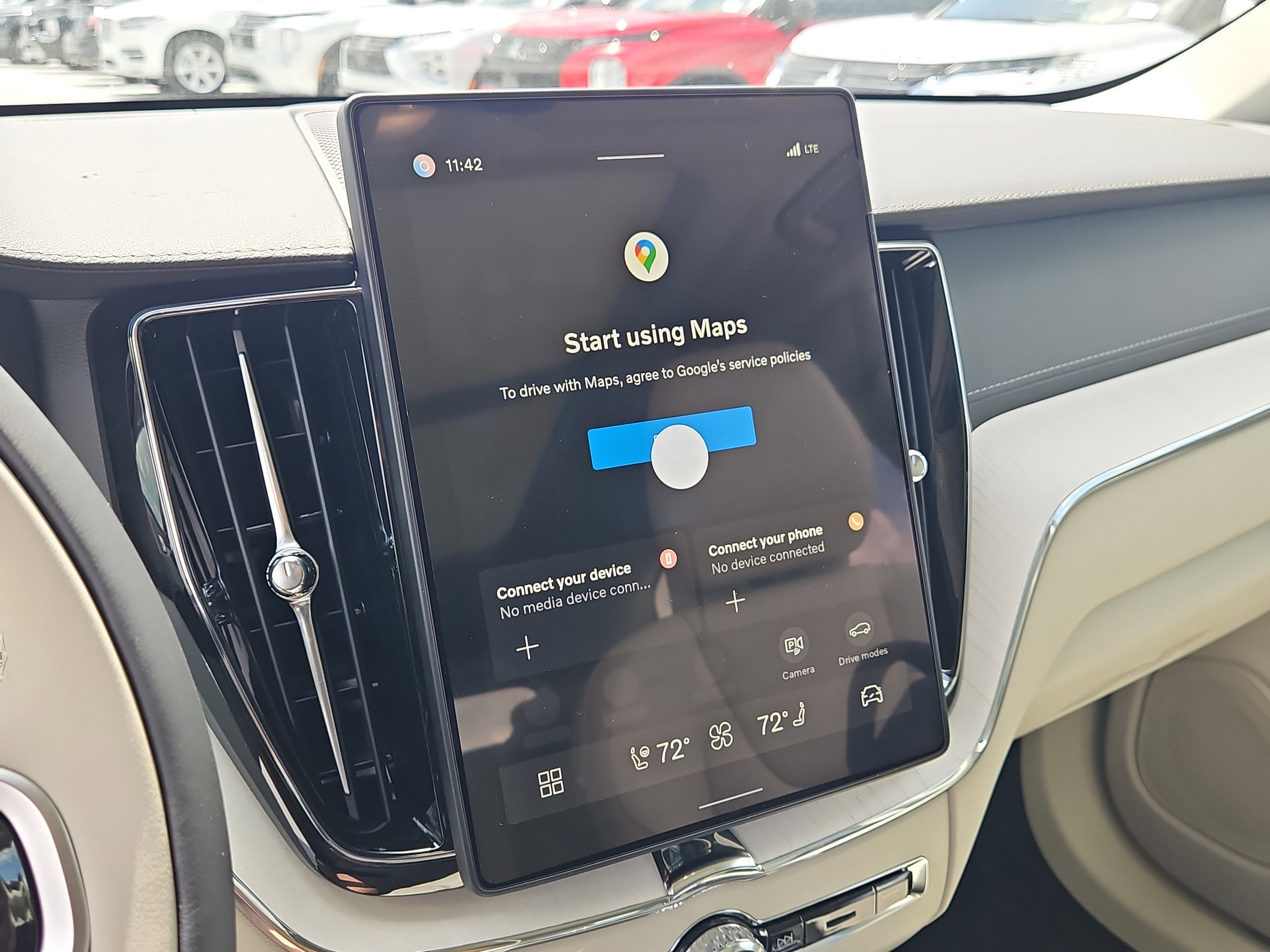 2026 Volvo XC60 Ultra - Photo 15