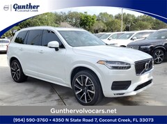 2022 Volvo XC90 Momentum Momentum T6 AWD 6P