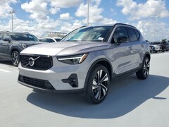 2026 Volvo XC40 B5 Plus AWD SUV