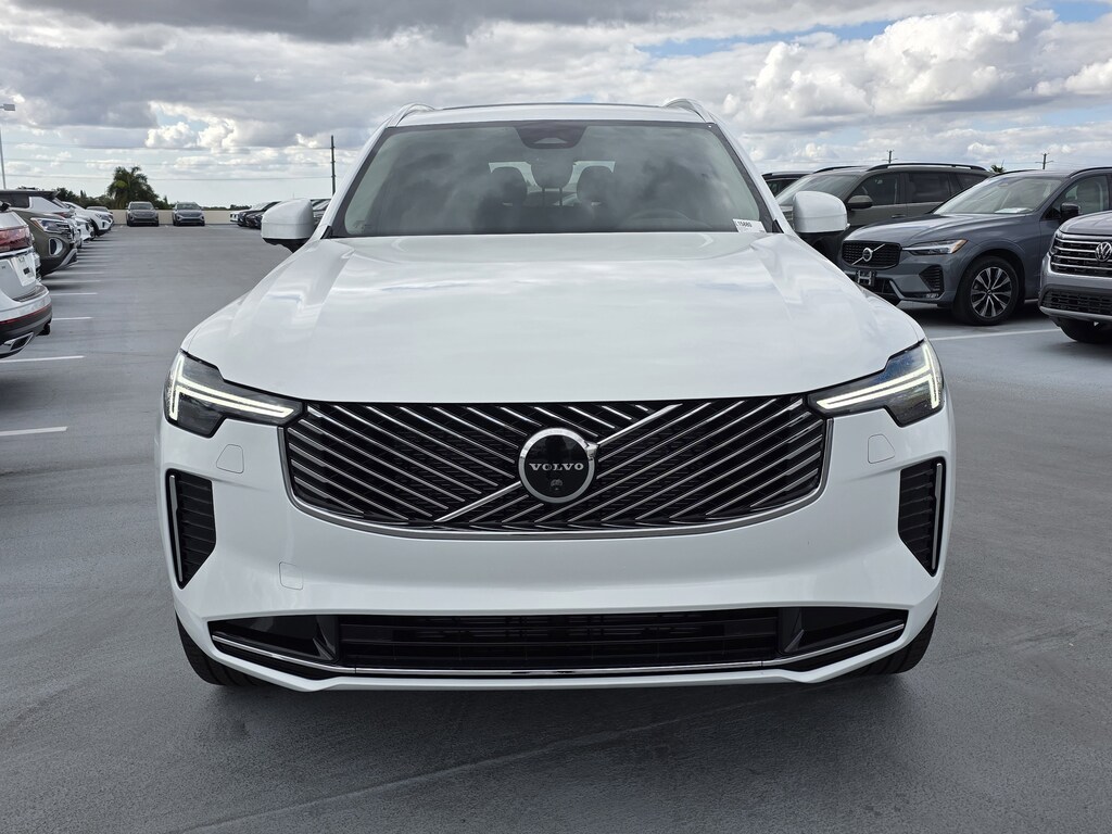 New 2026 Volvo XC90 B6 Plus 7-Seater SUV