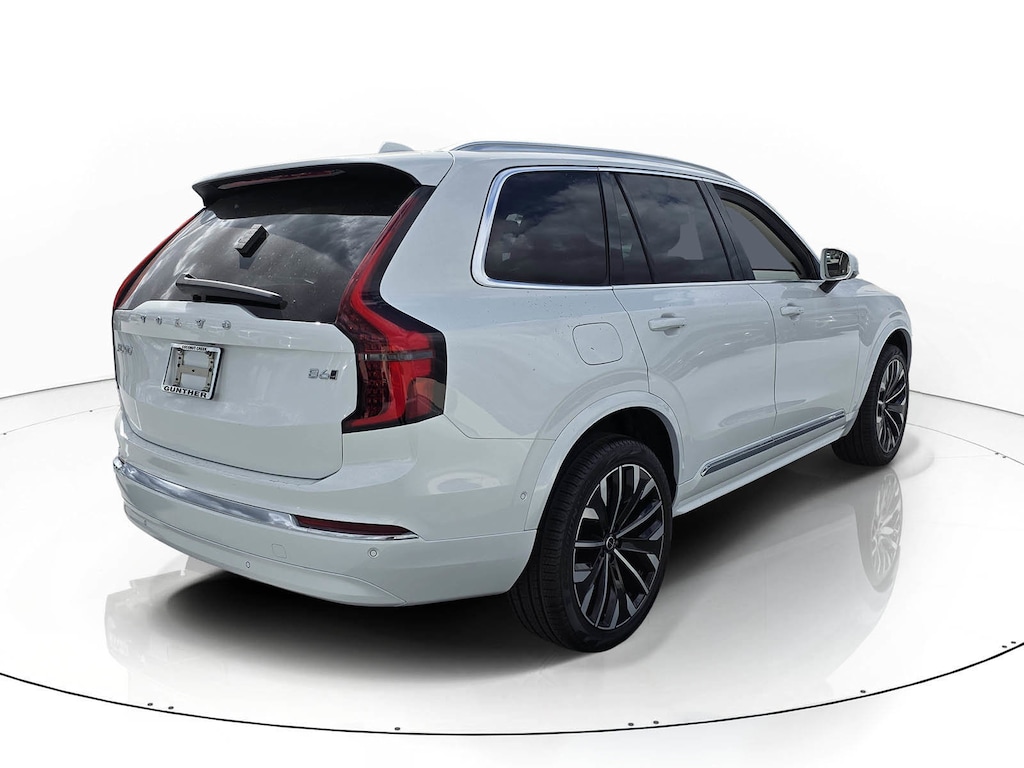 New 2026 Volvo XC90 B6 Ultra 7-Seater SUV
