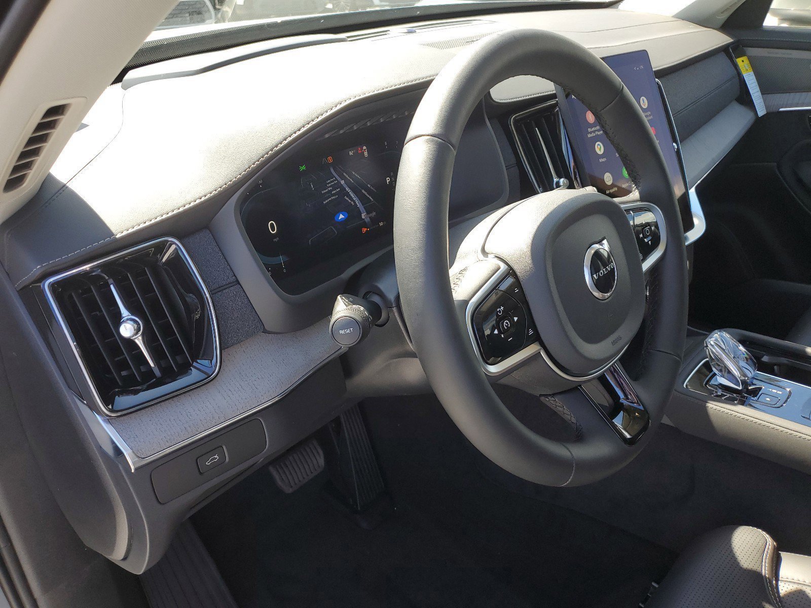 2025 Volvo XC90 Ultra - Photo 22