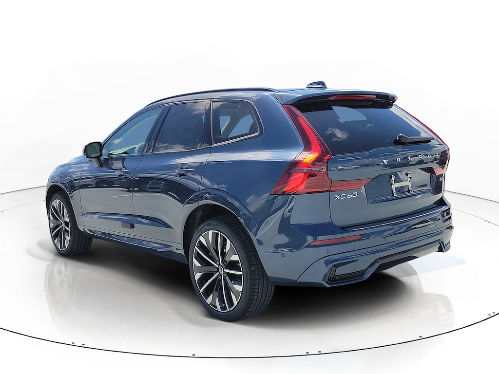 New 2026 Volvo XC60 B5 Ultra SUV