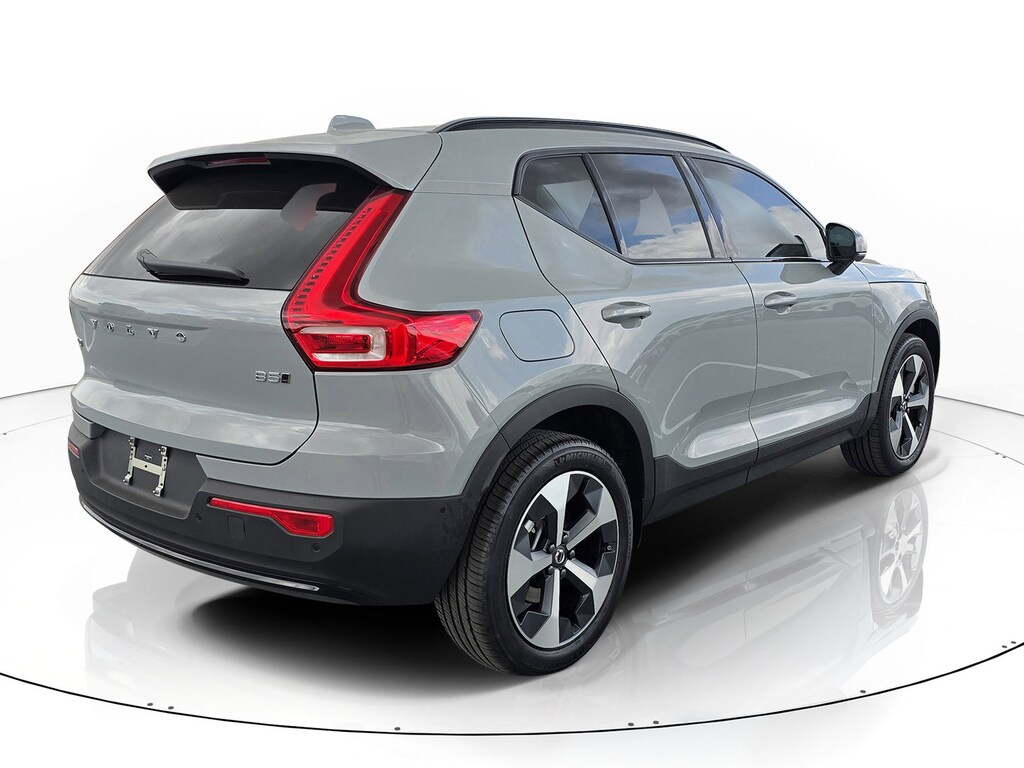 New 2026 Volvo XC40 B5 Plus SUV