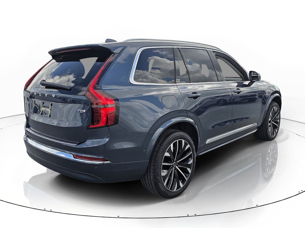 New 2026 Volvo XC90 plug-in hybrid T8 Ultra 7-Seater SUV