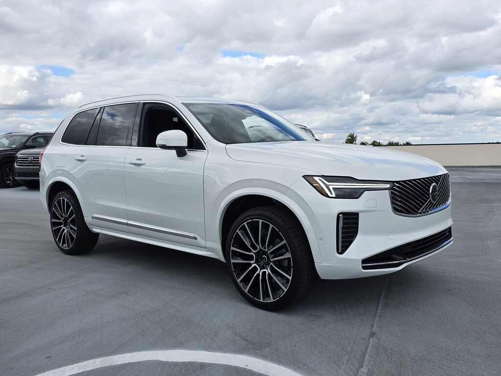 New 2026 Volvo XC90 B6 Plus 7-Seater SUV